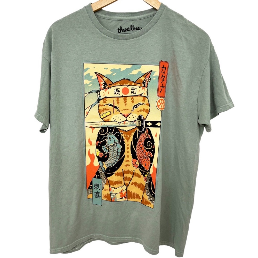 NWOT Catana Graphic Short Sleeve T-Shirt Medium